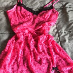 Y2K HOT PINK SLIP LACE CAMI DRESS GREAT CONDITION